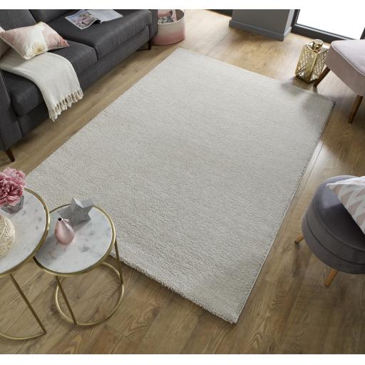 Sleek Soft Plush Shaggy Rug in Natural 160 x 230 cm