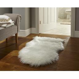 Faux_Sheepskin_White_7715B550D2964071849AC85D21E84E98.jpg