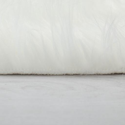 Faux Fur Sheepskin Ivory (2).jpg