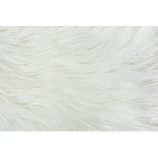 Faux_Fur_Ivory_TZ_E0862FCAE00D41FEBB07D321C995959E.jpg