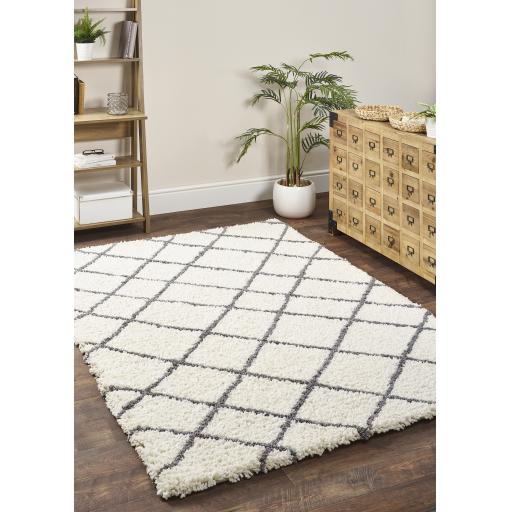 Shaggy Rug-Moraco-White Grey-Lifestyle.jpg