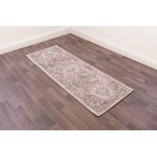Nova 9207 cream brochure runner .jpg