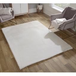 UHL - Fur Rug White. LRjpg.jpg