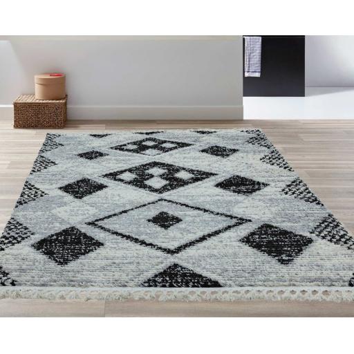 Cyrus CY07 Layla Modern Traditional Berber Style Fringed Soft Rug in Blue Multi