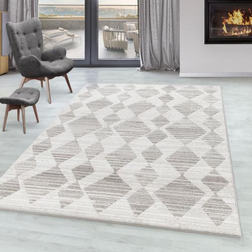 Taznaxt 5102 Stylish Traditional Tribal Berber Design Cream Rug in 160x230 cm (5'3"x7'7")