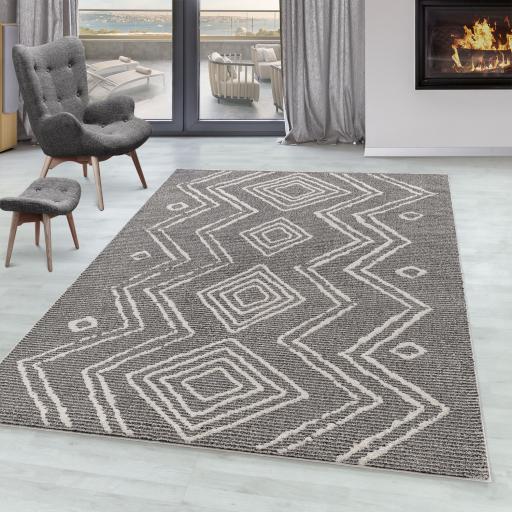 Taznaxt 5104 Moroccan Modern Berber Design Soft Black Rug