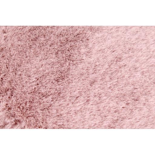 Luxe Fur Blush closeup.jpg