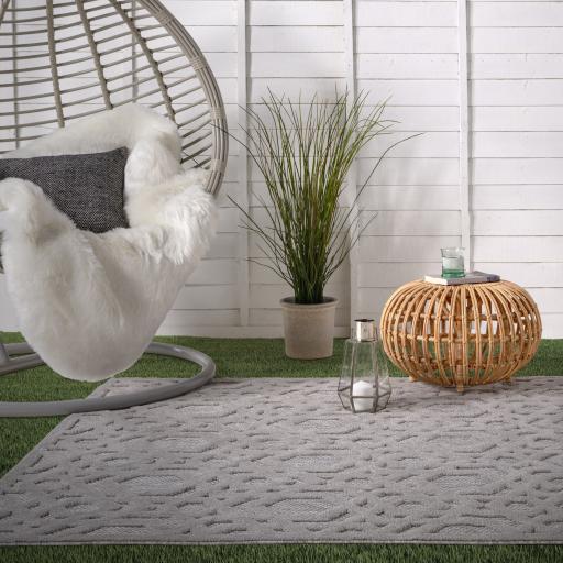 Salta Geometric SA03 Indoor Outdoor Rug Hallway Runner in Silver Grey