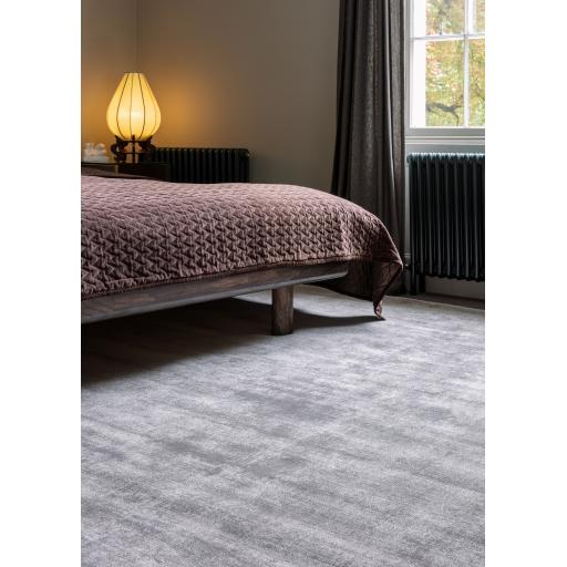 Blade Plain Silky Hand Woven Viscose Soft Rug Runner in Silver