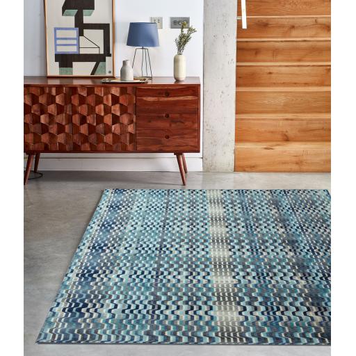 Skye Waves Striped Fringed Rug in Blue