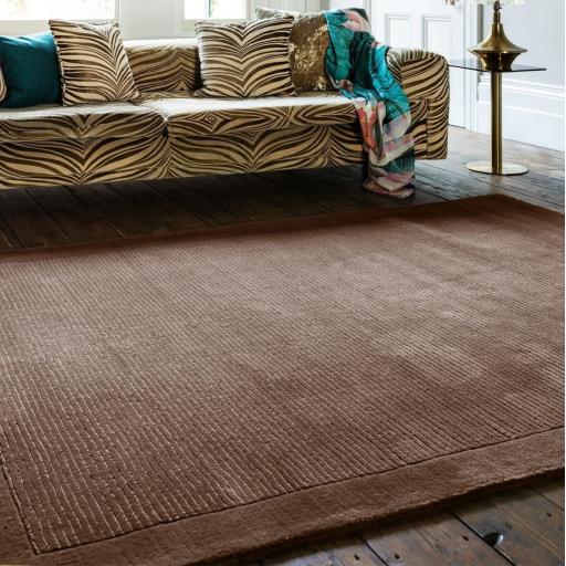 York 100% Wool Rug Hand Made Modern Plain Bordered Rug in Chocolate