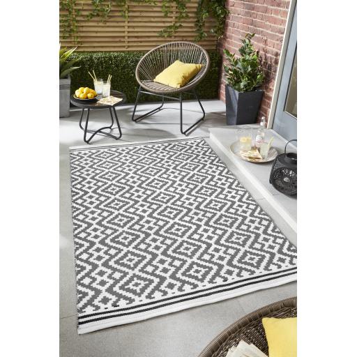 Aztec Outdoor Rug Grey.jpg