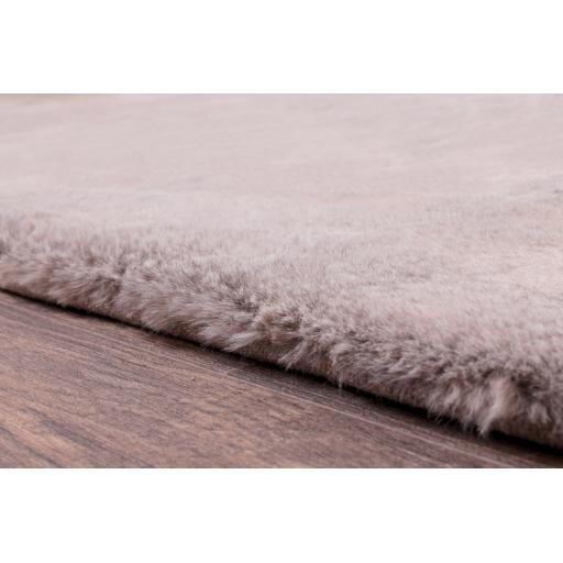 Tipped Luxe Fur Warm Mink Pile.jpg