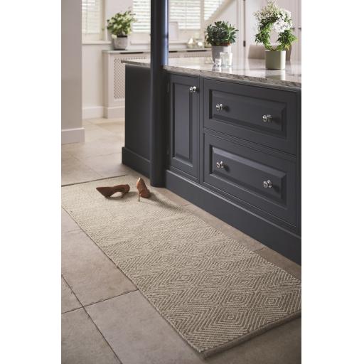 Estelle Runner Natural L1.jpg