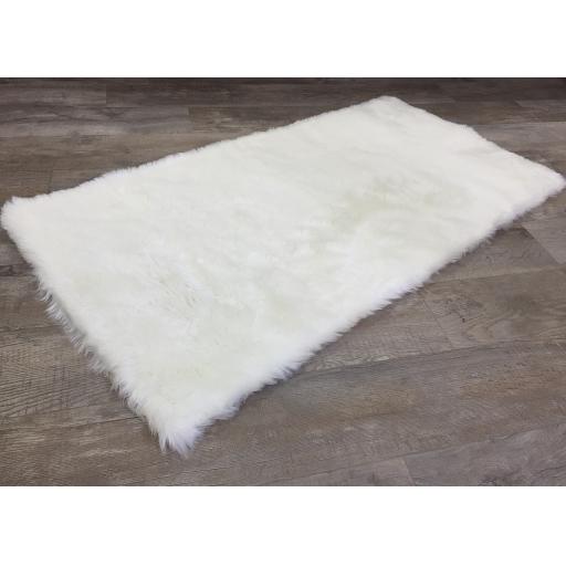 Auckland White Rect 2.jpg