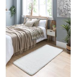 Ivory-67x150-Lifestyle.jpg