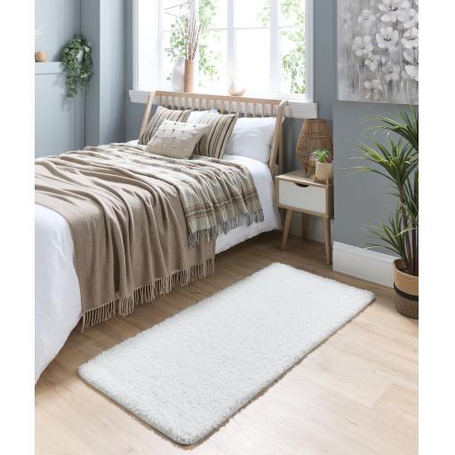 Ivory-67x150-Lifestyle.jpg