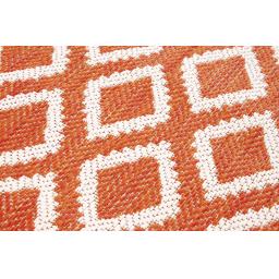 Summer Breeze Small Diamond terracotta closeup.jpg