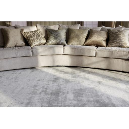 Katherine Carnaby Chrome Hand Made Rug Modern Plain Viscose Silky Shiny Luxurious Silver Rug