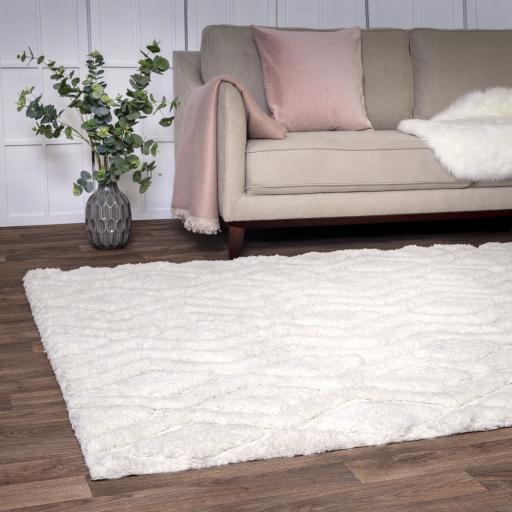 Harrison Shaggy Off White Rug for Living Room Diamond Pattern Carved Super Soft Fluffy Rug