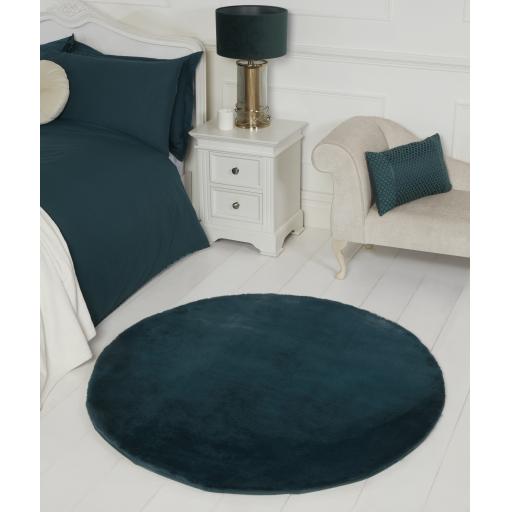UHL - Luxe Faux Fur Forest Green Round LS .jpg