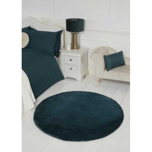 UHL - Luxe Faux Fur Forest Green Round LS .jpg