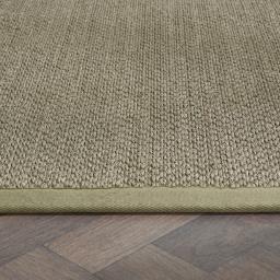 Sage Green Runner Detail.jpg