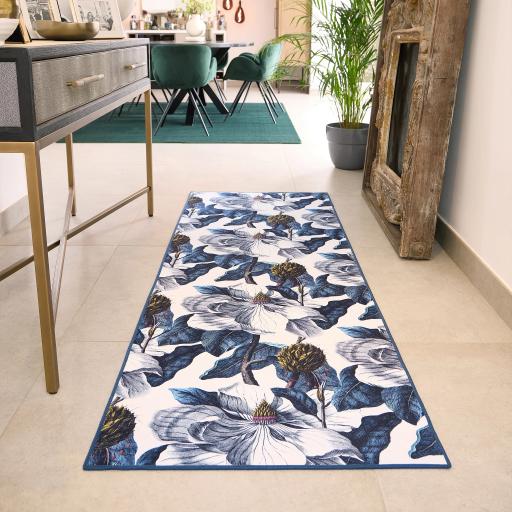 Magnolia_Garden_Runner_Lifestyle_1_2048x2048_32bed5af-b5ab-4d36-af78-958d5c70242d.jpg