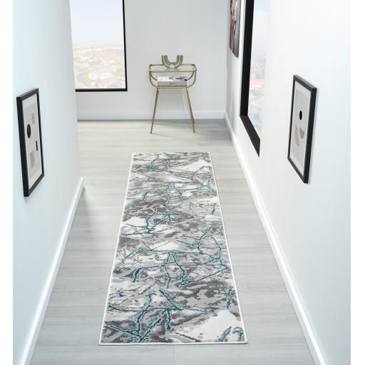 185KB CREAM & BLUE RUNNER ROOMSET.jpg