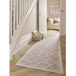 Chateau Runner L1.jpg