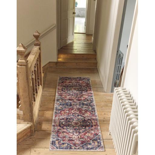 Royal Heritage Runner L1.jpg