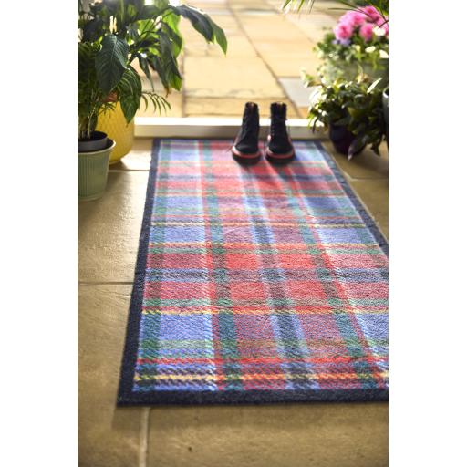 Tartan L4.jpg