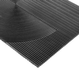 Reversible Rubber Curve Mat Detail.jpg