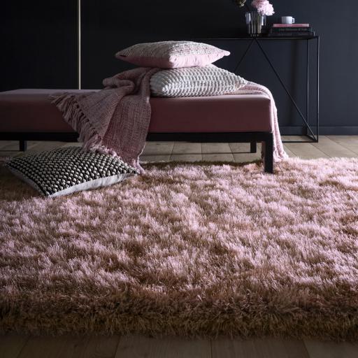 PHEONOX EXTRAVAGANCE ROSE RUG (no usm) RELIGHT 3000x3000.jpg