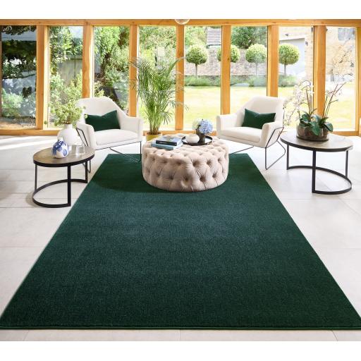 Washable Hug Rug Sense Rugs Non Slip Plain Rug in Forest Green