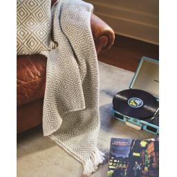 Diamond Sky Grey Cushion L2.jpg