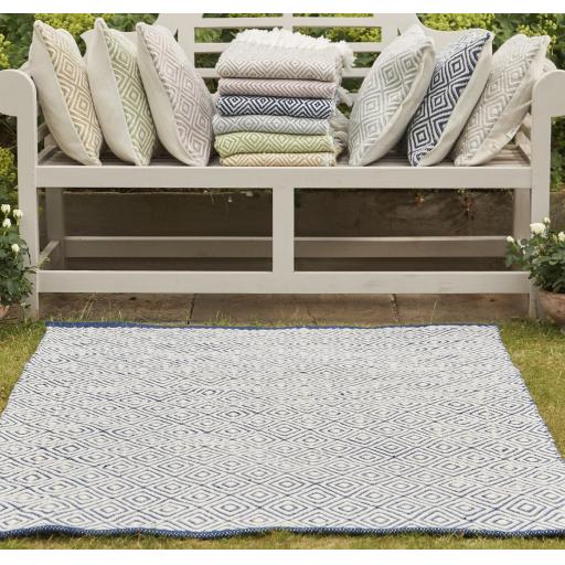 Diamond Navy rug2.jpg