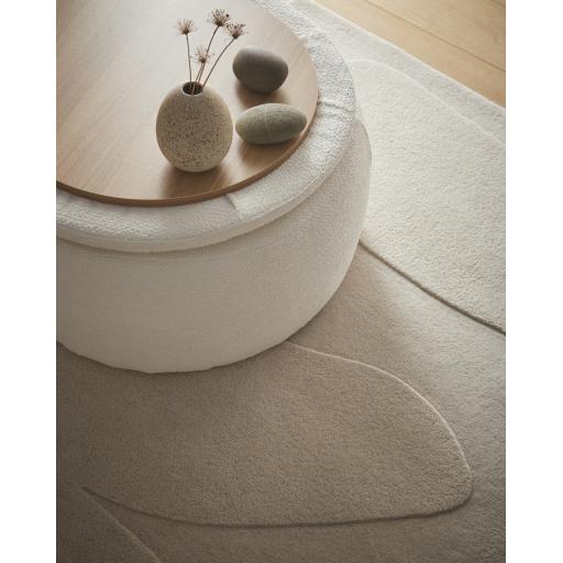 Sculptured Pebble D1.jpg