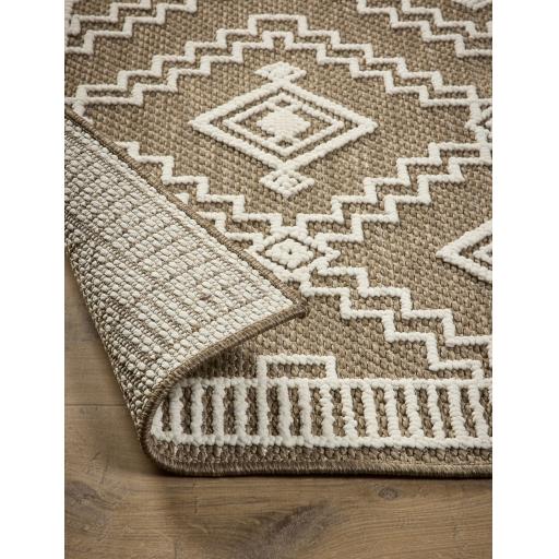 Atlas Diamond Coffee Detail 1.jpg