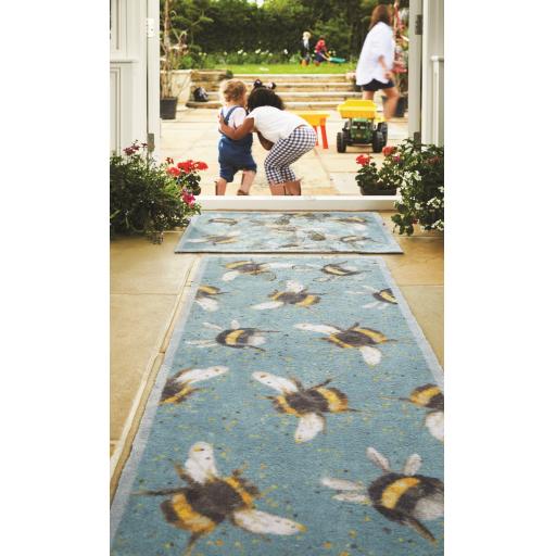 Bee 3 L10.jpg