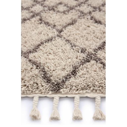 Casablanca Ivory Pile Height Detail.jpg