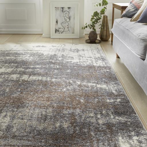 SOM102 WHITE TAUPE SOCIAL 3.jpg