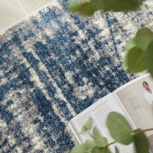 SOM102 WHITE BLUE SOCIAL 2.jpg