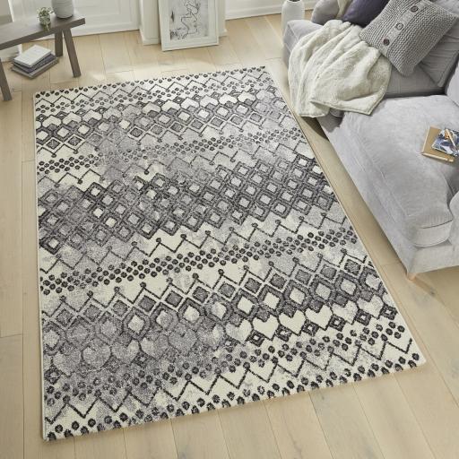 Somerset SOM104 Modern Geometric Tribal Pattern Soft Plush Antharcite Rug