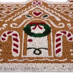 ChristmasGingerbreadCottageD_01.jpg