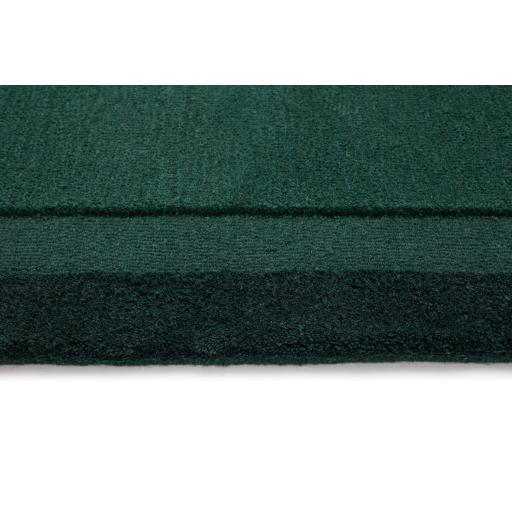 Stacked-Border-Dark-Green-Pile-Height-Detail.jpg
