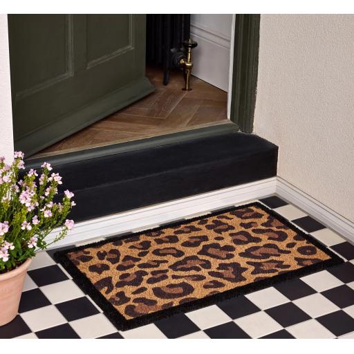 LeopardBorderCoirL_01.jpg