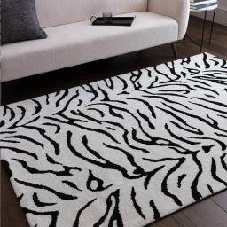 wilder_tiger_mono_ls_sq.jpg