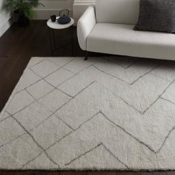 azera_rhombus_ls_sq.jpg