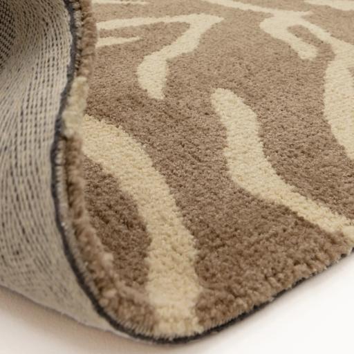 wilder_tiger_taupe_3.jpg